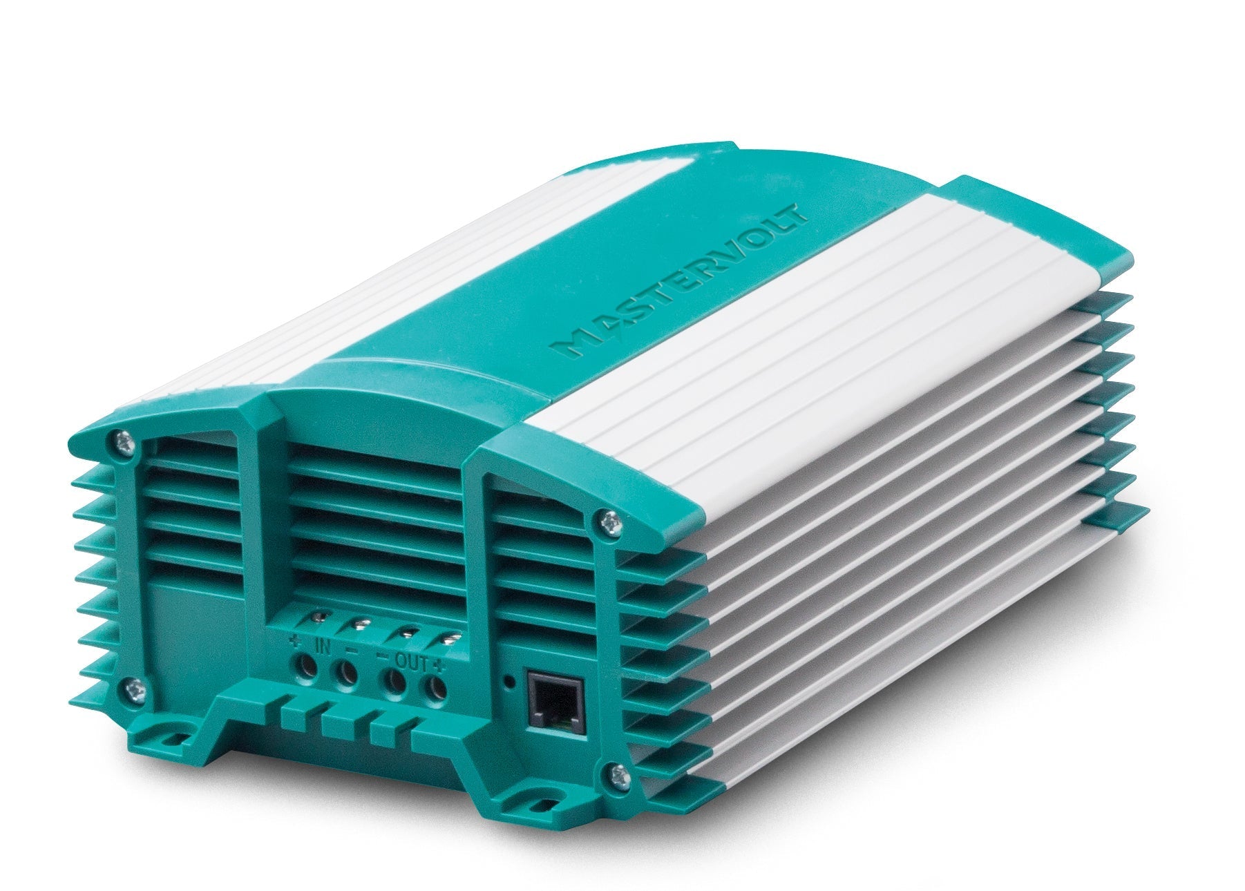 Omvormer voor het omzetten van stroom aan boord van een boot